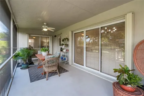 15001 Windbluff Street Davie FL 33331