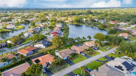 15001 Windbluff Street Davie FL 33331