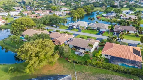 15001 Windbluff Street Davie FL 33331
