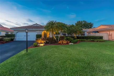 15001 Windbluff Street Davie FL 33331