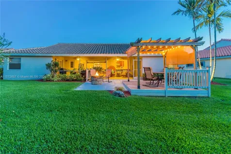 15001 Windbluff Street Davie FL 33331