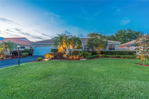 15001 Windbluff Street Davie FL 33331