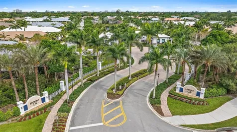 5264 Cambridge Court Palm Beach Gardens FL 33418