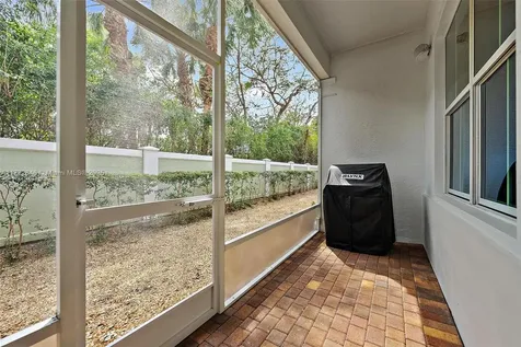 5264 Cambridge Court Palm Beach Gardens FL 33418