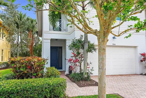 5264 Cambridge Court Palm Beach Gardens FL 33418
