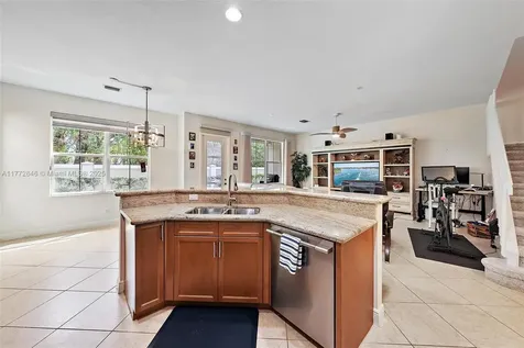 5264 Cambridge Court Palm Beach Gardens FL 33418