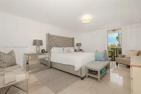 6423 Collins Avenue Miami Beach FL 33141