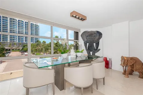 6423 Collins Avenue Miami Beach FL 33141