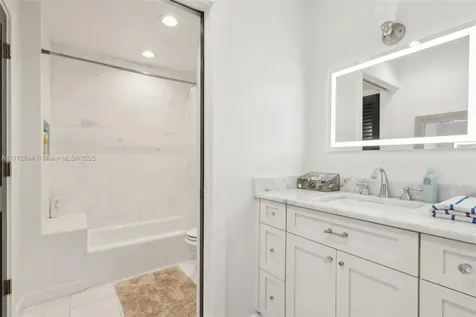 11545 SW 96th Terrace Miami FL 33176