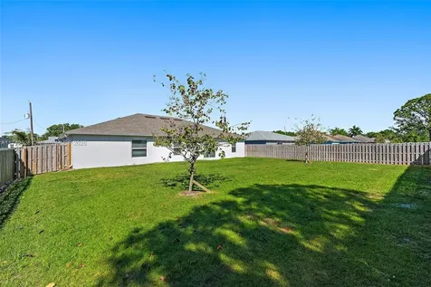 421 NW Biltmore Street Port St. Lucie FL 34983