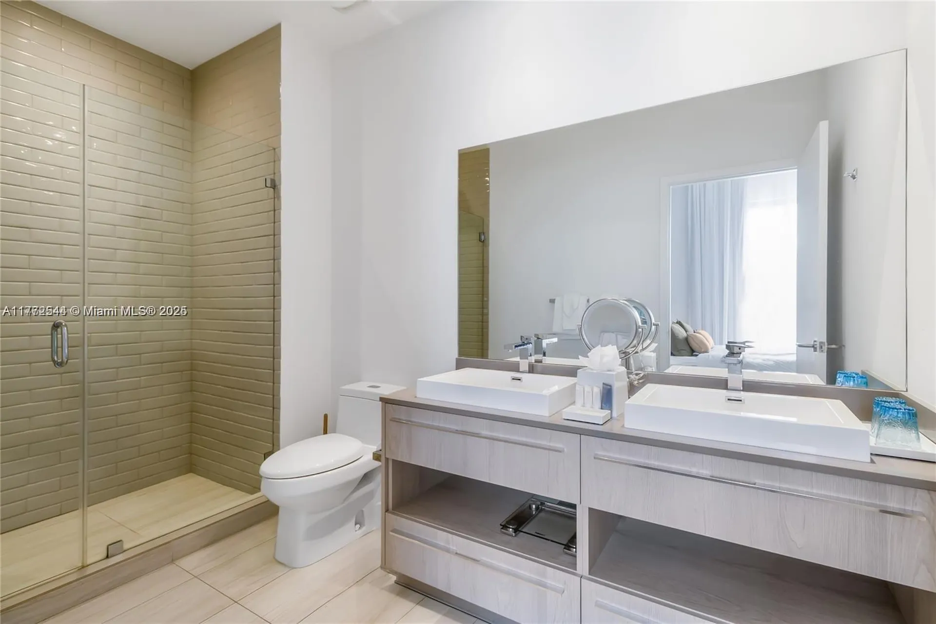 4010 S Ocean Drive Hollywood FL 33019