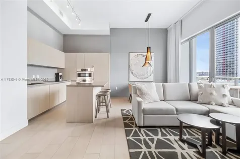 4010 S Ocean Drive Hollywood FL 33019