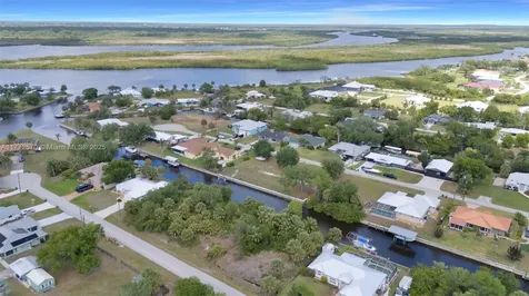 28450 Sabal Palm Drive Punta Gorda FL 33982