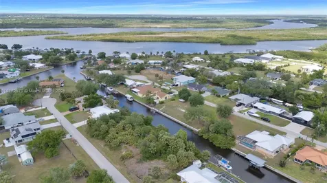 28450 Sabal Palm Drive Punta Gorda FL 33982