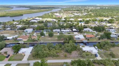 28450 Sabal Palm Drive Punta Gorda FL 33982