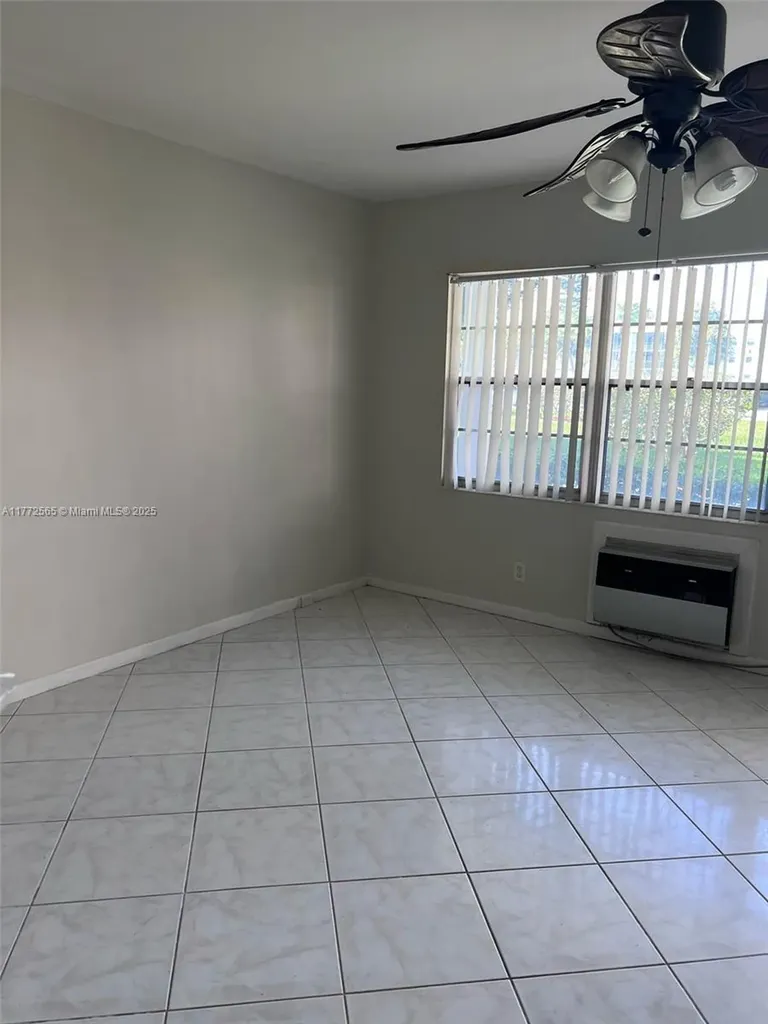 90 Fanshaw C Boca Raton FL 33434