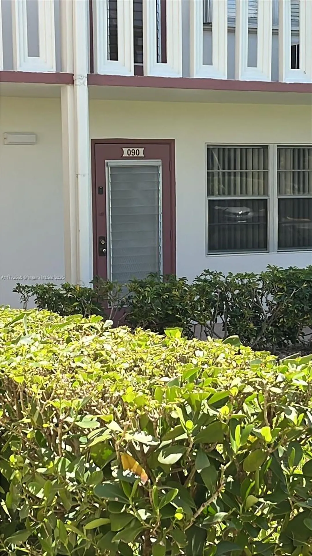 90 Fanshaw C Boca Raton FL 33434