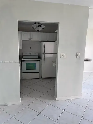 90 Fanshaw C Boca Raton FL 33434