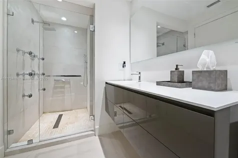 9601 Collins Avenue Bal Harbour FL 33154