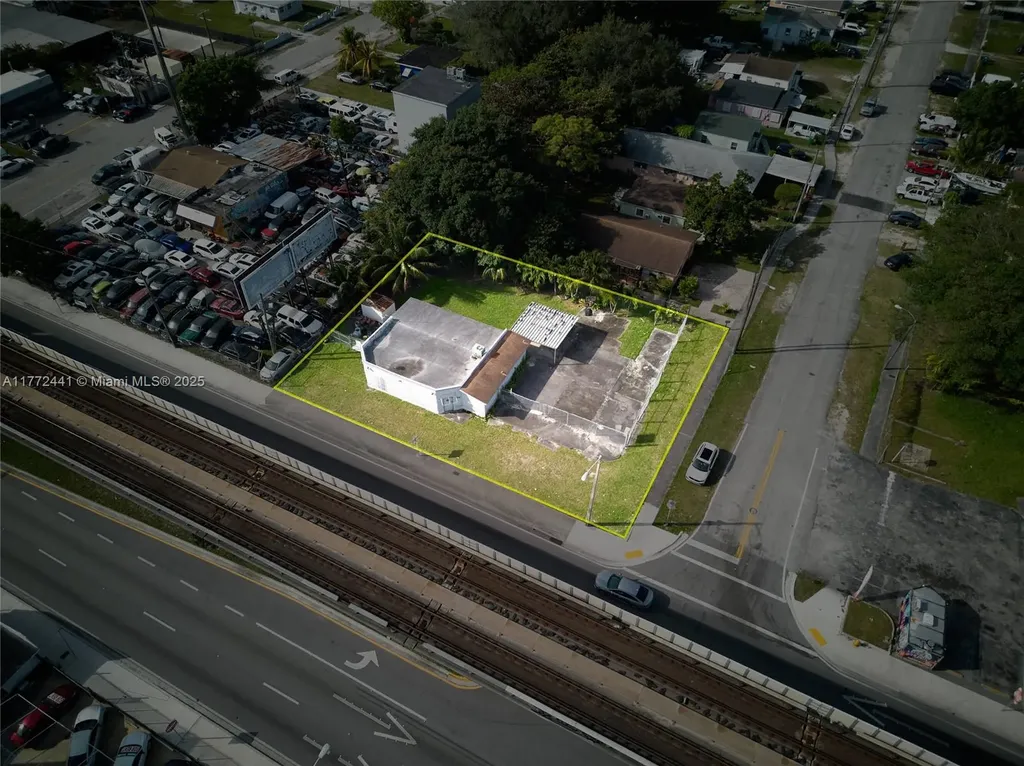 5832 NW 27th Avenue Miami FL 33142
