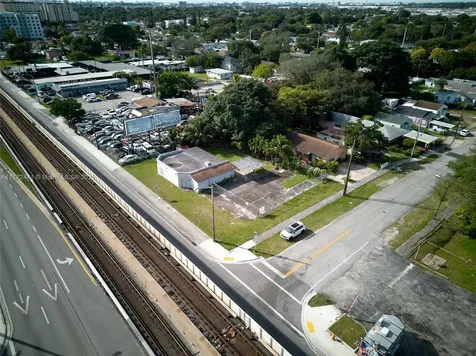 5832 NW 27th Avenue Miami FL 33142