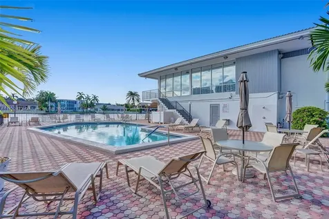 3113 S Ocean Drive Hallandale Beach FL 33009