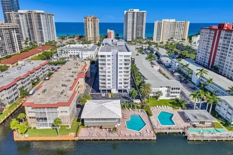 3113 S Ocean Drive Hallandale Beach FL 33009