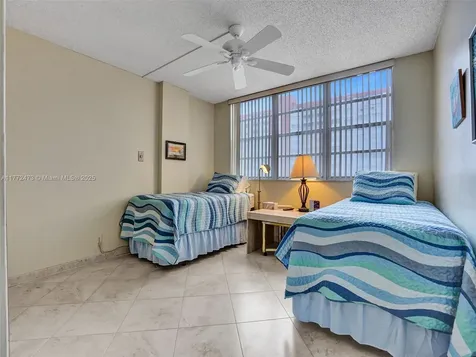 3113 S Ocean Drive Hallandale Beach FL 33009