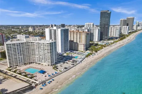 3180 S Ocean Drive Hallandale Beach FL 33009