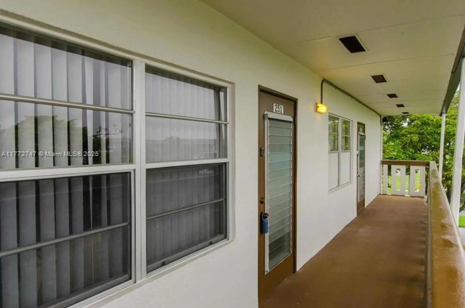 251 Mansfield F Boca Raton FL 33434