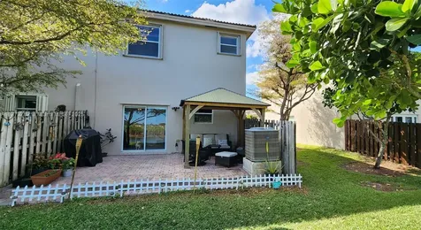22025 SW 92nd Place Cutler Bay FL 33190