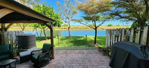 22025 SW 92nd Place Cutler Bay FL 33190