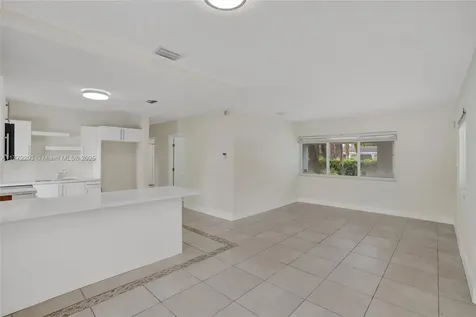 7465 SW 31st Street Miami FL 33155