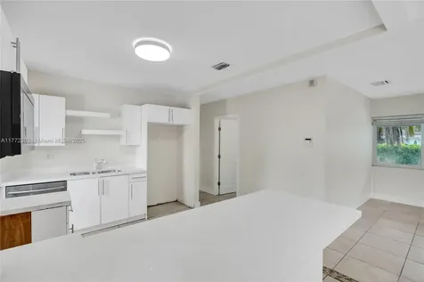 7465 SW 31st Street Miami FL 33155