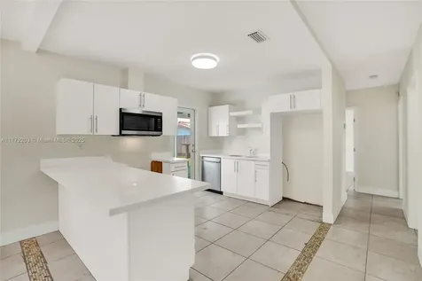 7465 SW 31st Street Miami FL 33155
