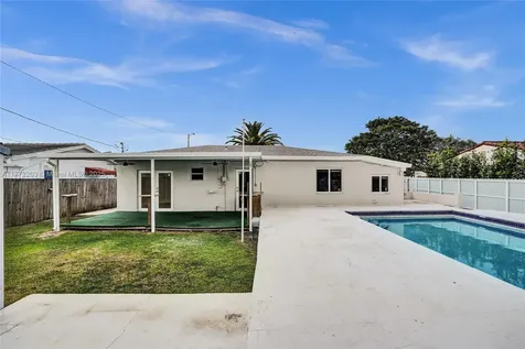 7465 SW 31st Street Miami FL 33155