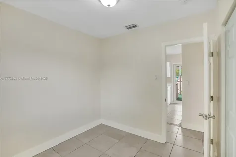 7465 SW 31st Street Miami FL 33155