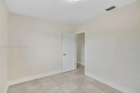 7465 SW 31st Street Miami FL 33155
