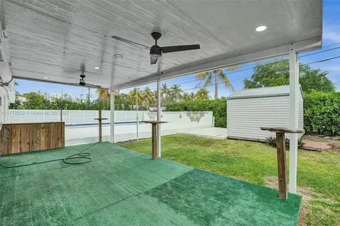 7465 SW 31st Street Miami FL 33155