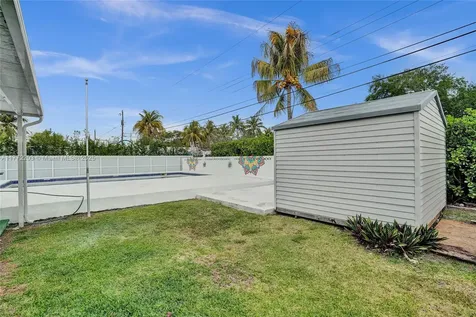 7465 SW 31st Street Miami FL 33155