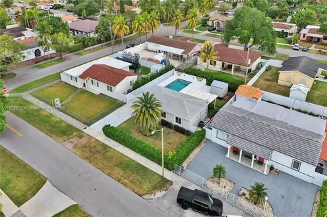 7465 SW 31st Street Miami FL 33155