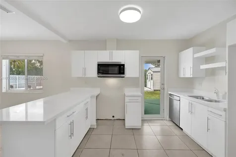 7465 SW 31st Street Miami FL 33155