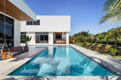16649 N Botaniko Drive N Weston FL 33326