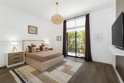 16649 N Botaniko Drive N Weston FL 33326