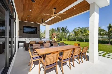 16649 N Botaniko Drive N Weston FL 33326