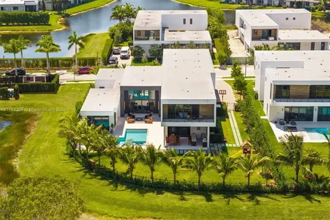 16649 N Botaniko Drive N Weston FL 33326