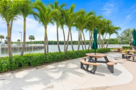 400 Kings Point Drive Sunny Isles Beach FL 33160