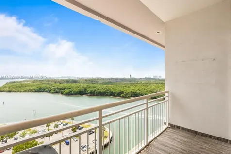 400 Kings Point Drive Sunny Isles Beach FL 33160