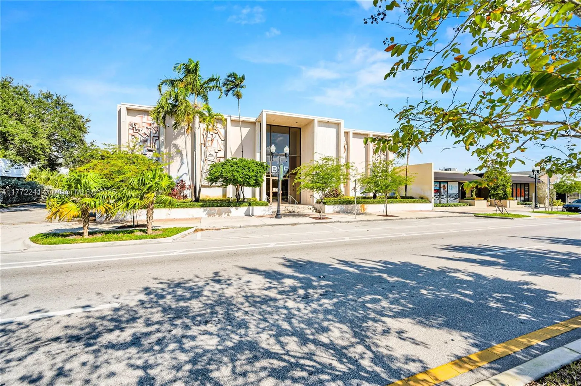 2435 Hollywood Boulevard Hollywood FL 33020