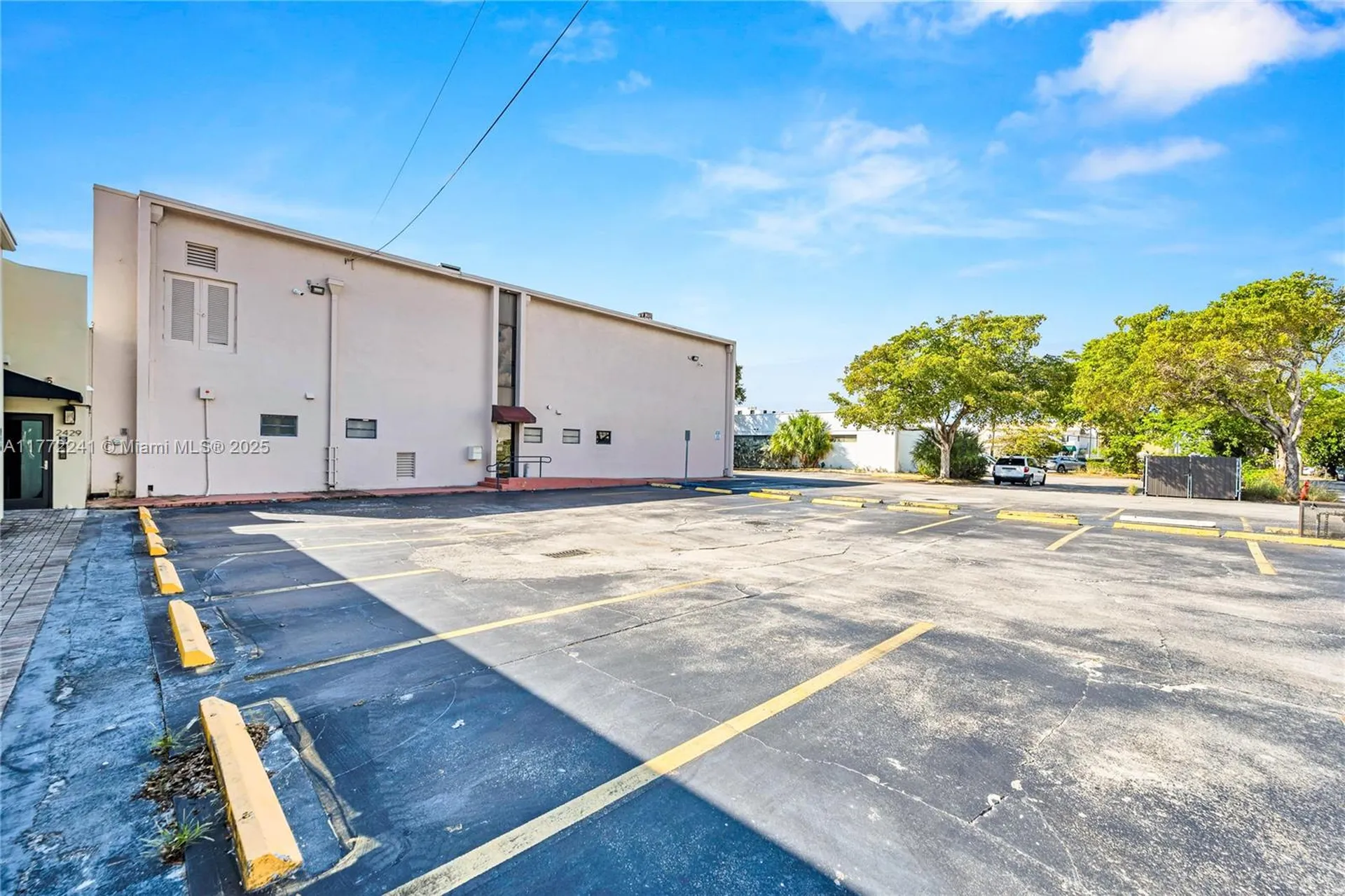 2435 Hollywood Boulevard Hollywood FL 33020